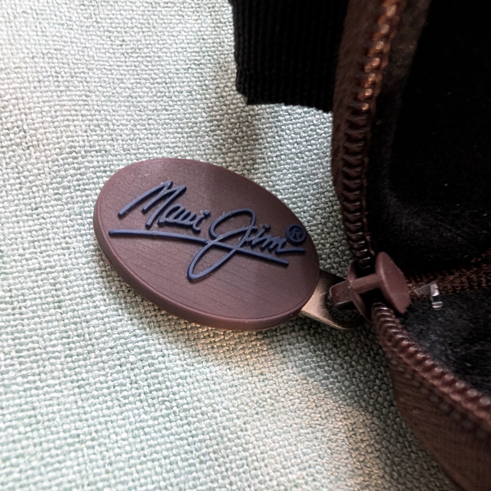 Maui Jim Black Rimless Sunglasses with Brown Zipper Case - Picture 2 of 11